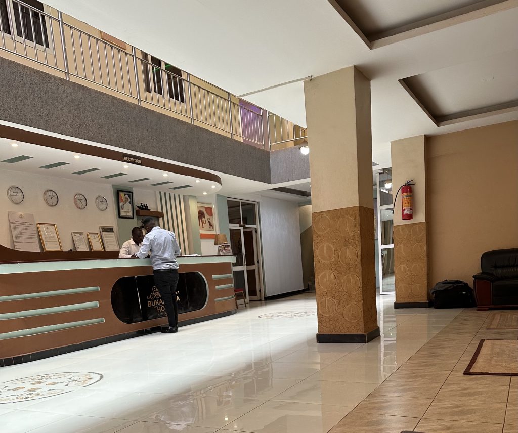 ホテルのフロント